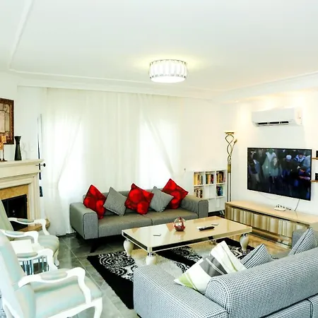 Villa Villa-sleeps 9-parking-pool-bbq-hot Tub-pets Dalyan