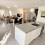 Villa-sleeps 9-parking-pool-bbq-hot Tub-pets * Dalyan