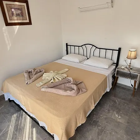 Βίλα Villa-sleeps 9-parking-pool-bbq-hot Tub-pets *