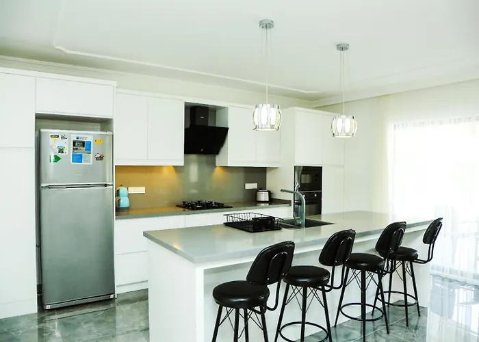 Villa-sleeps 9-parking-pool-bbq-hot Tub-pets * 达利安